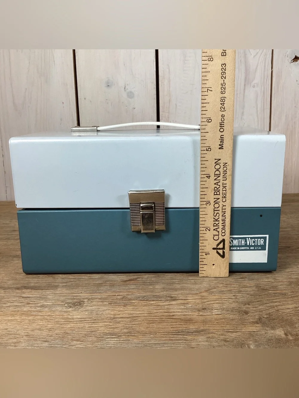 Smith-Victor Case for 8mm/Super8 Film 5” Reels/Cans, Holds 12 Cans